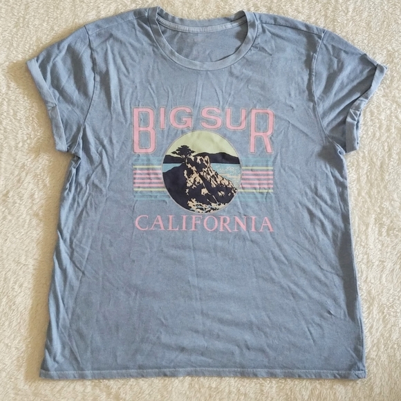 Lucky Brand Tops - Lucky🍀 Brand "Big Sur California"🏕️ Graphic Tee